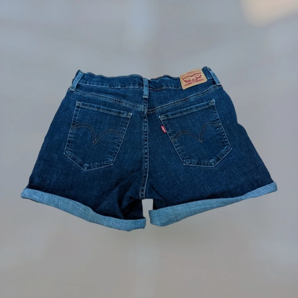 Levi's Mid Length Shorts